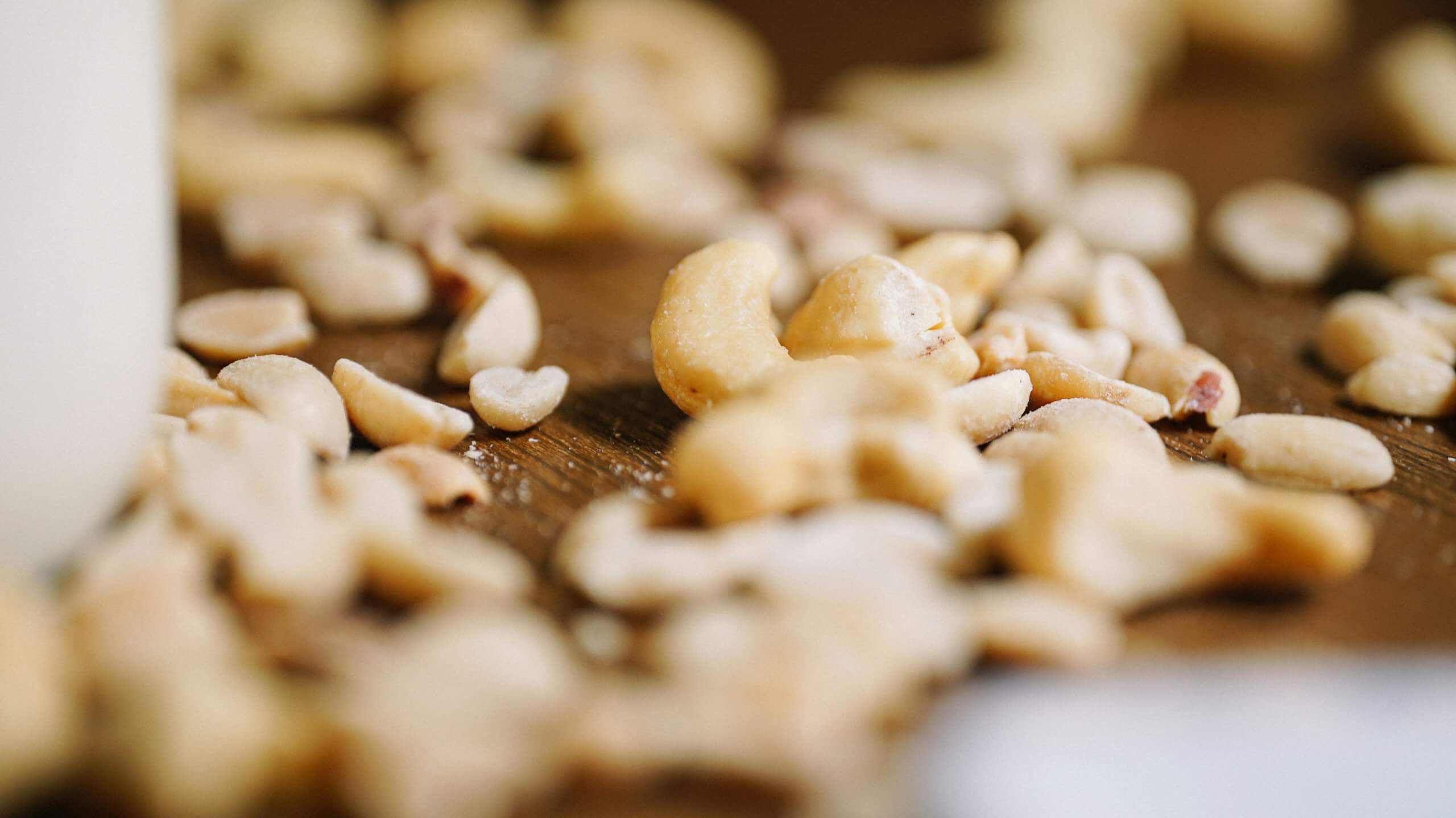 Cashew cream retains the creamy texture of double cream in pasta